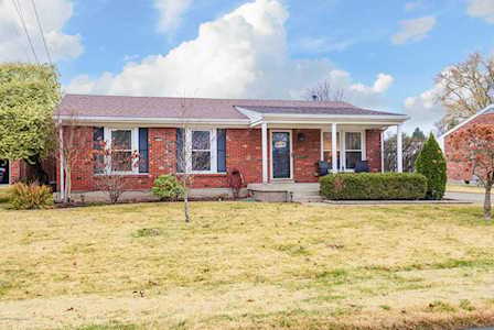 5506 Idlewood Ln Louisville, KY 40291