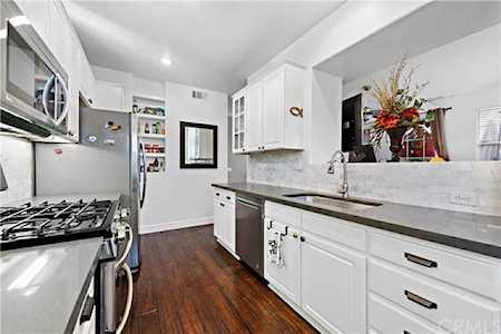 24 El Corazon Rancho Santa Margarita, CA 92688