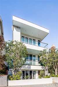 421 1st Street Manhattan Beach, CA 90266