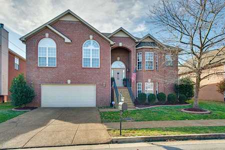 6452 Sunnywood Drive Nashville, TN 37211