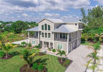 16070 Gulf Shores Dr Boca Grande, FL 33921