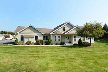11 Blossom Tree Dr #11 Shrewsbury, MA 01545