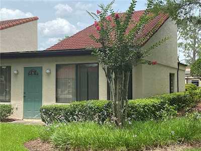 108 Seville Ct N Plant City, FL 33566