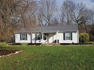 6472 Falling Creek Bedford, VA 24523