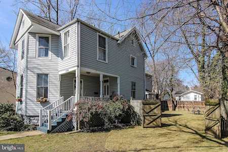 4106 Crittenden St Hyattsville, MD 20781
