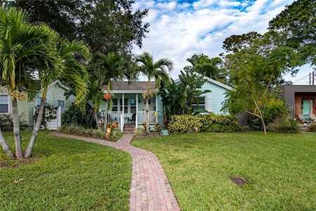 131 33rd Ave N St Petersburg, FL 33704