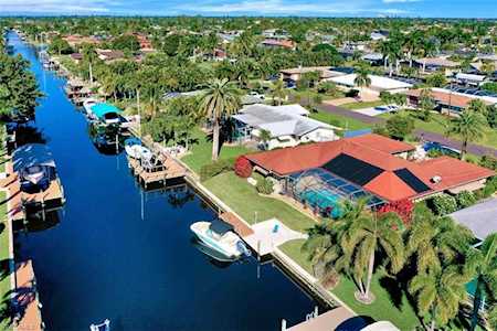 5146 SW 3rd Ave Cape Coral, FL 33914