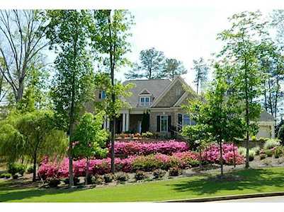 3273 Saint Elmo Ct Duluth, GA 30097