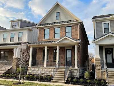 945 Pullman Place Grandview, OH 43212