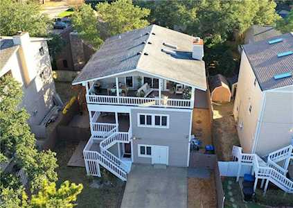 2725 Shore Dr Virginia Beach, VA 23451