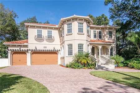 4705 W San Carlos St Tampa, FL 33629
