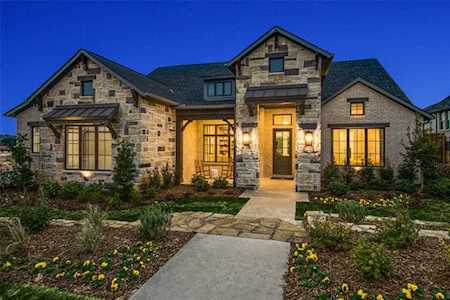 215 Stirling Drive Argyle, TX 76226