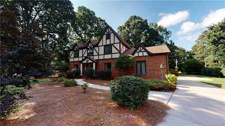 607 Greenbrook Parkway Matthews, NC 28104
