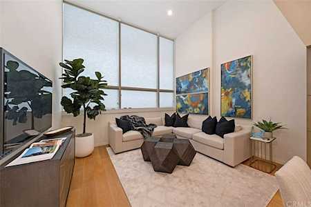 1705 Ocean Avenue #107 Santa Monica, CA 90401