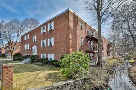 276 Albion Street #8 Wakefield, MA 01880
