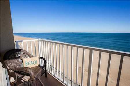 303 Atlantic Ave #903 Virginia Beach, VA 23451