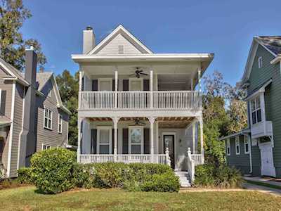 738 E College Ave Tallahassee, FL 32301