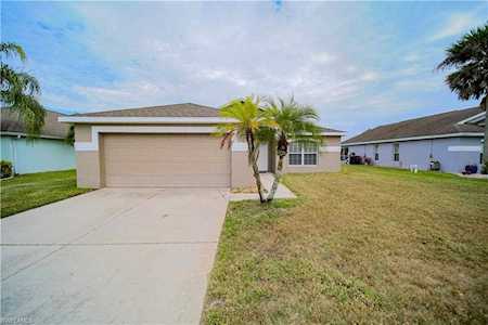 15629 Beachcomber Ave Fort Myers, FL 33908