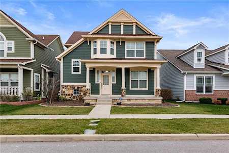 5929 Aldridge Dr Whitestown, IN 46075