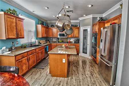 10021 Sharp Ridge Ave Las Vegas, NV 89149