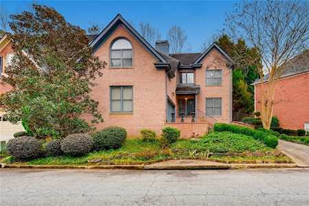 2475 Kings Arms Point NE Atlanta, GA 30345