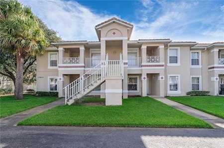 13403 Fairway Glen Dr #202 Orlando, FL 32824