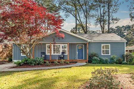 2325 Armand Rd NE Atlanta, GA 30324