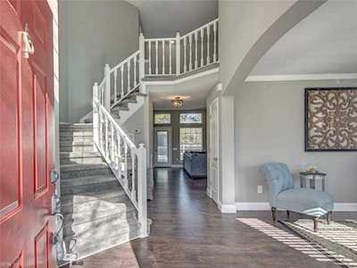 2756 Alameda Dr Virginia Beach, VA 23456