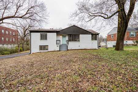 2345 Fernwood Dr Nashville, TN 37216