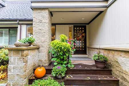 263 Nahanton St #263 Newton, MA 02459