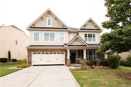 9714 Ridgeforest Dr Charlotte, NC 28277