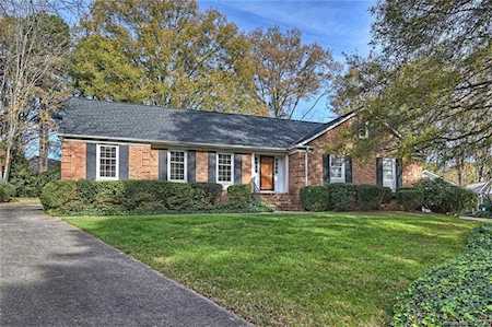 6128 Yellowood Rd Charlotte, NC 28210