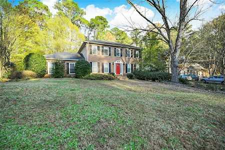 1484 Sugarmaple Ct SW Lilburn, GA 30047