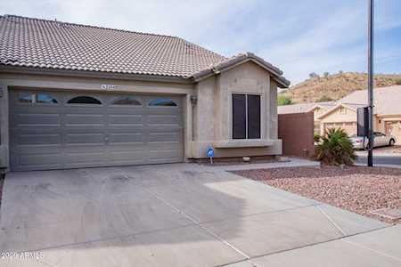 2204 E Clubhouse Drive Phoenix, AZ 85048