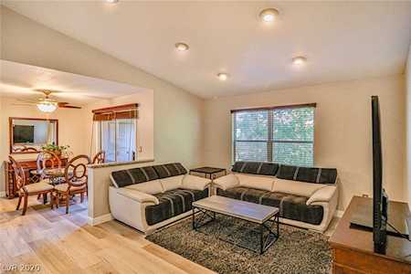 5055 Hacienda Ave #2088 Las Vegas, NV 89118