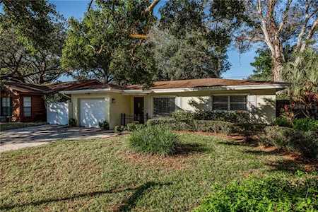 2136 Cunningham Dr Clearwater, FL 33763
