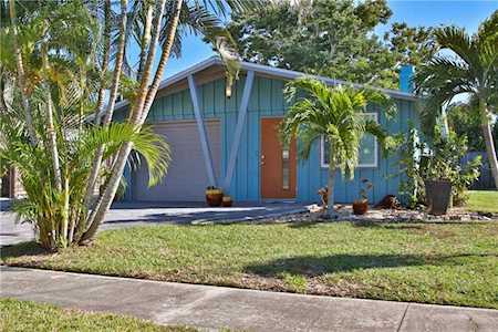 720 Fox St Longboat Key, FL 34228