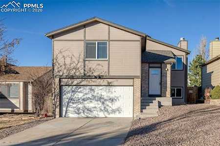 6618 Chantilly Place Colorado Springs, CO 80922