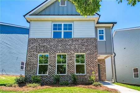 1306 Sweet Briar Circle East Point, GA 30344