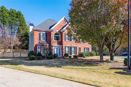 940 Whitetail Ct Alpharetta, GA 30005