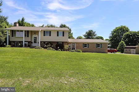 16904 Bakersville Rd Boonsboro, MD 21713