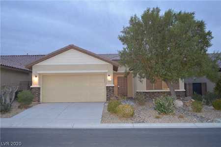 6081 Fox Creek Ave Las Vegas, NV 89122