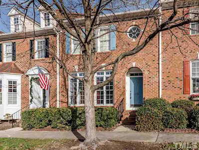 402 Copperline Drive Chapel Hill, NC 27516