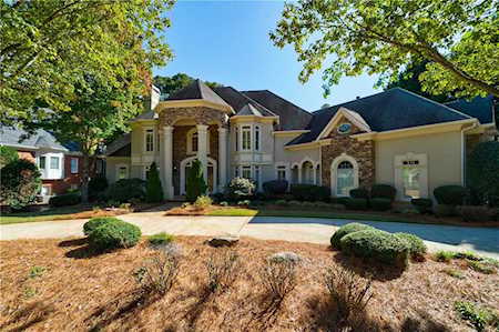 1090 Bay Pointe Crossing Alpharetta, GA 30005