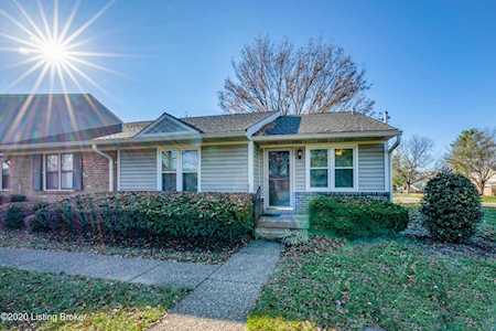 900 Loveall Ln Louisville, KY 40223