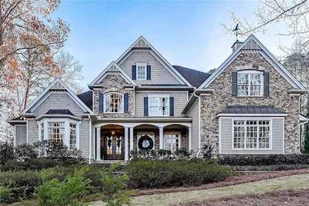 1535 Huntingford Dr Marietta, GA 30068