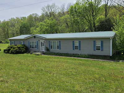 1765 Williamson Branch Road Vanleer, TN 37181