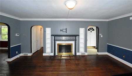 5904 Powhatan Ave Norfolk, VA 23508