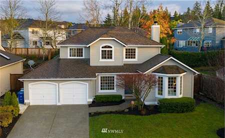 4554 244th Place SE Sammamish, WA 98029