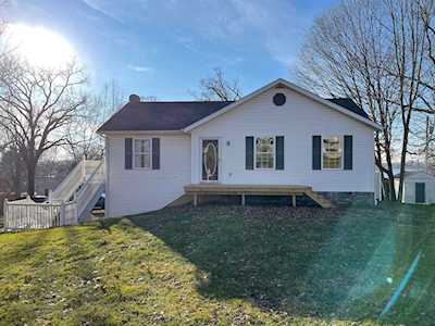 126 Park Drive Thornville, OH 43076